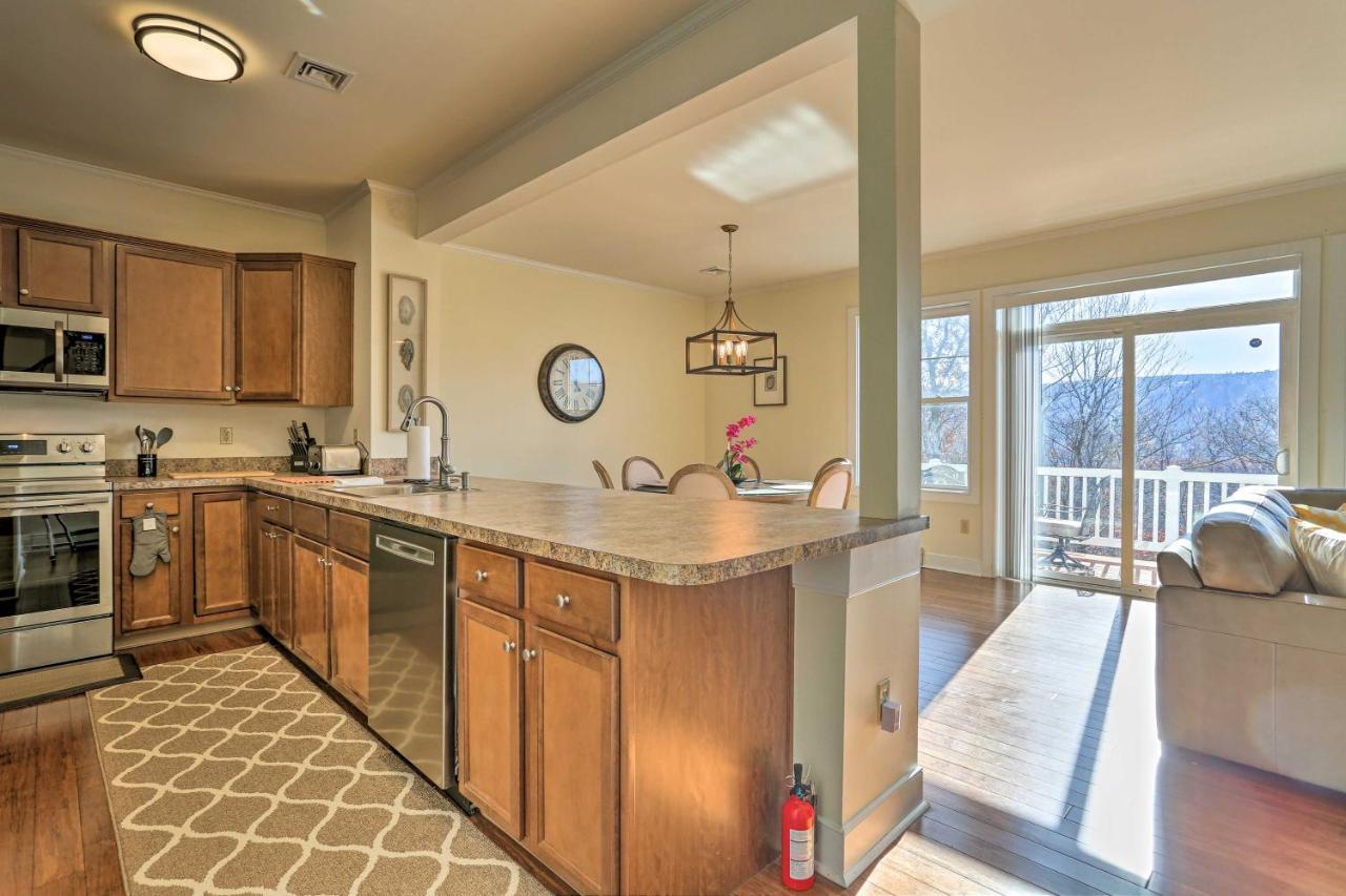 New ! Slopeside Townhome : Wfh, Ski, Dine & Hike Tannersville Exterior photo
